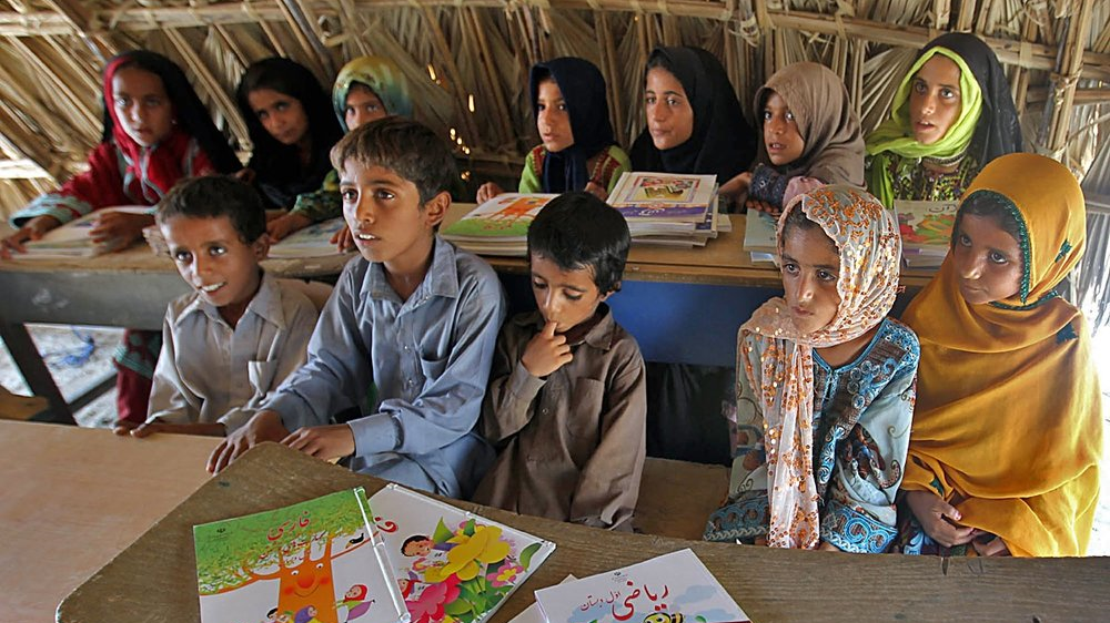 توزیع ناعادلانه امکانات آموزشی در سیستان و بلوچستان عاملی بر رشد فقر است/ رفع سوء تغذیه دانش آموزان نیازمند اقدام عاجل دولت است